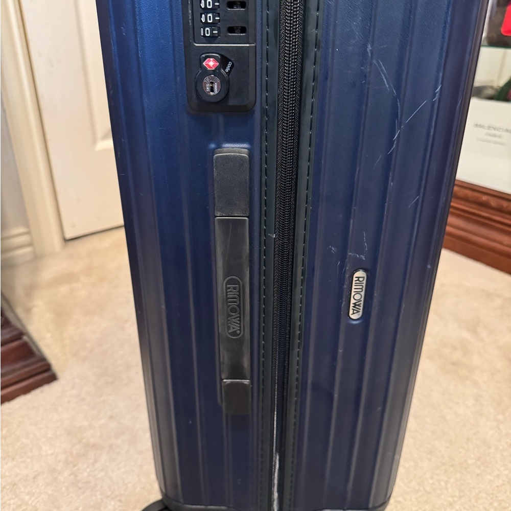 Authentic RIMOWA Navy Blue SALSA Rolling Suitcase - Picture 5 of 12